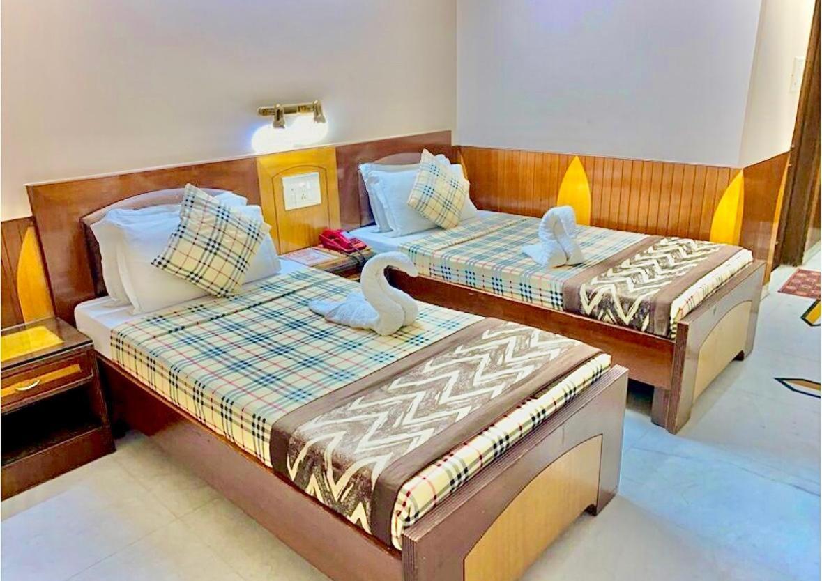 Hotel C Park - Karol Bagh, New Delhi Exteriör bild